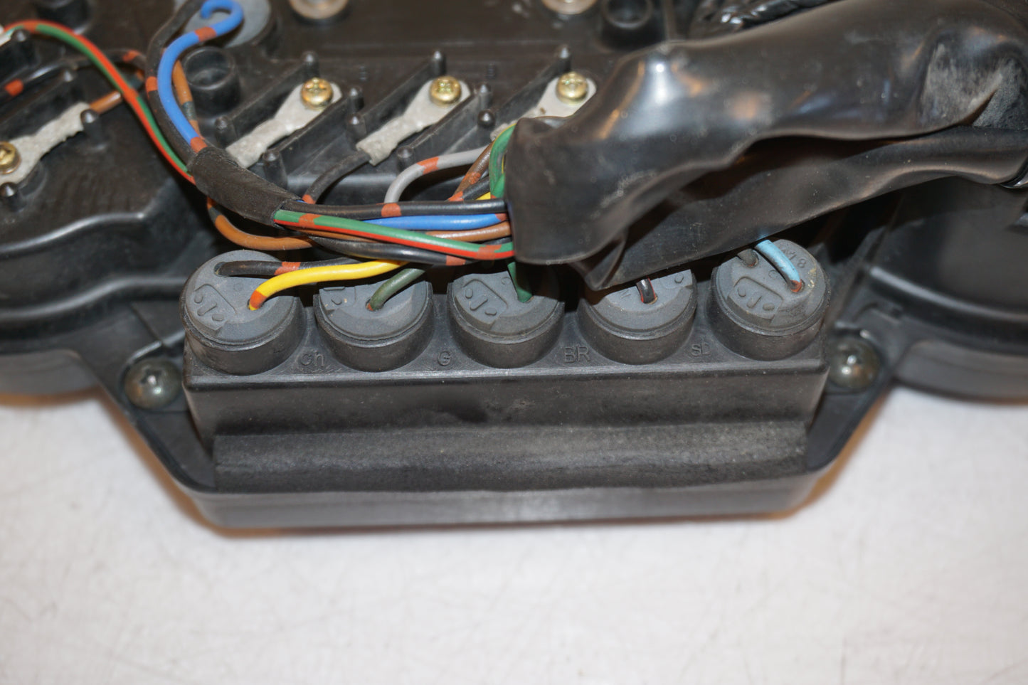 Extrabild4 på Instrumentpanel från en Yamaha YZF 1000 R -1997 motorcykel.