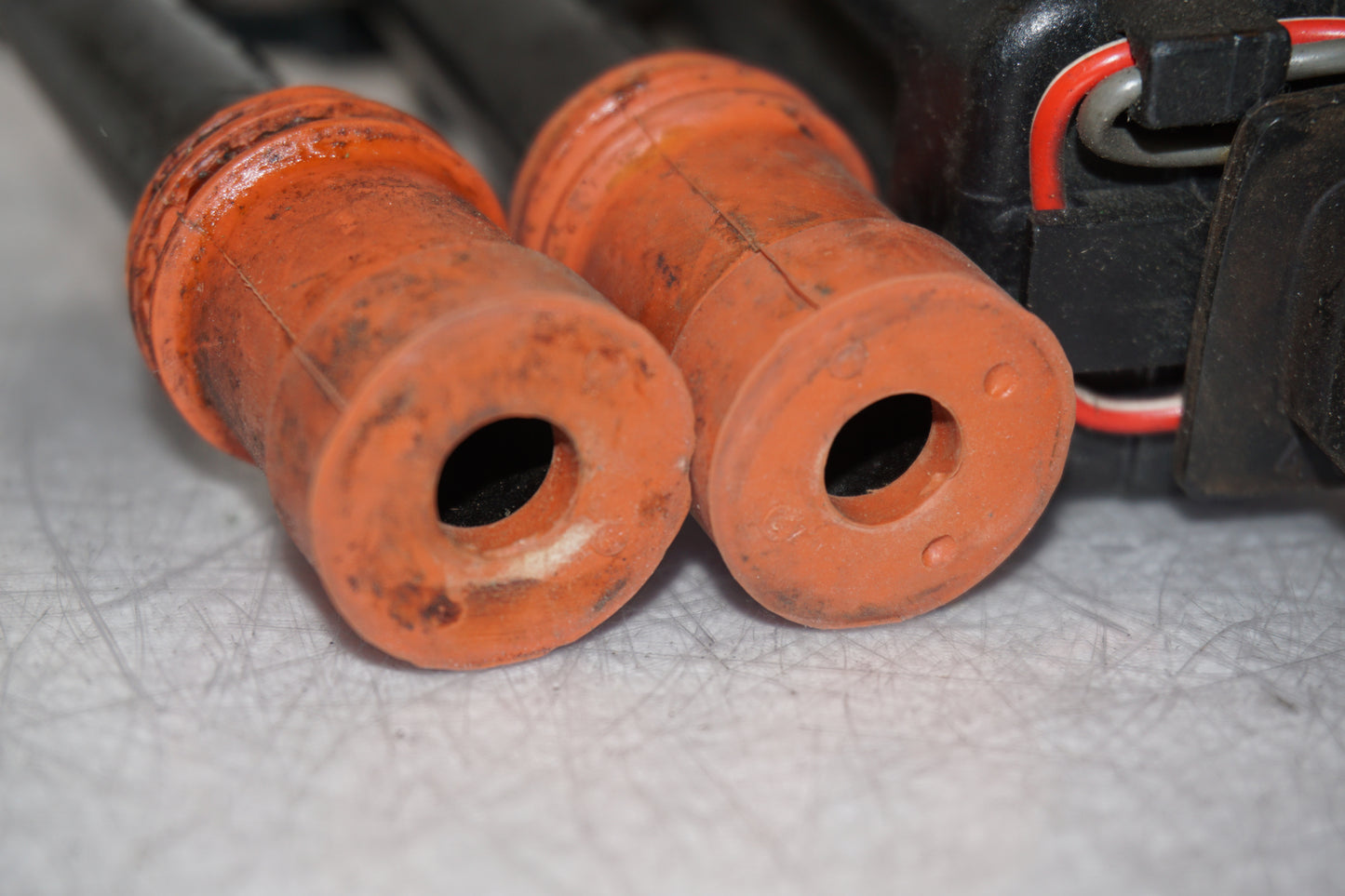 Extrabild3 pÄ TÀndspole frÄn en Yamaha FZ 750 -1988 motorcykel.