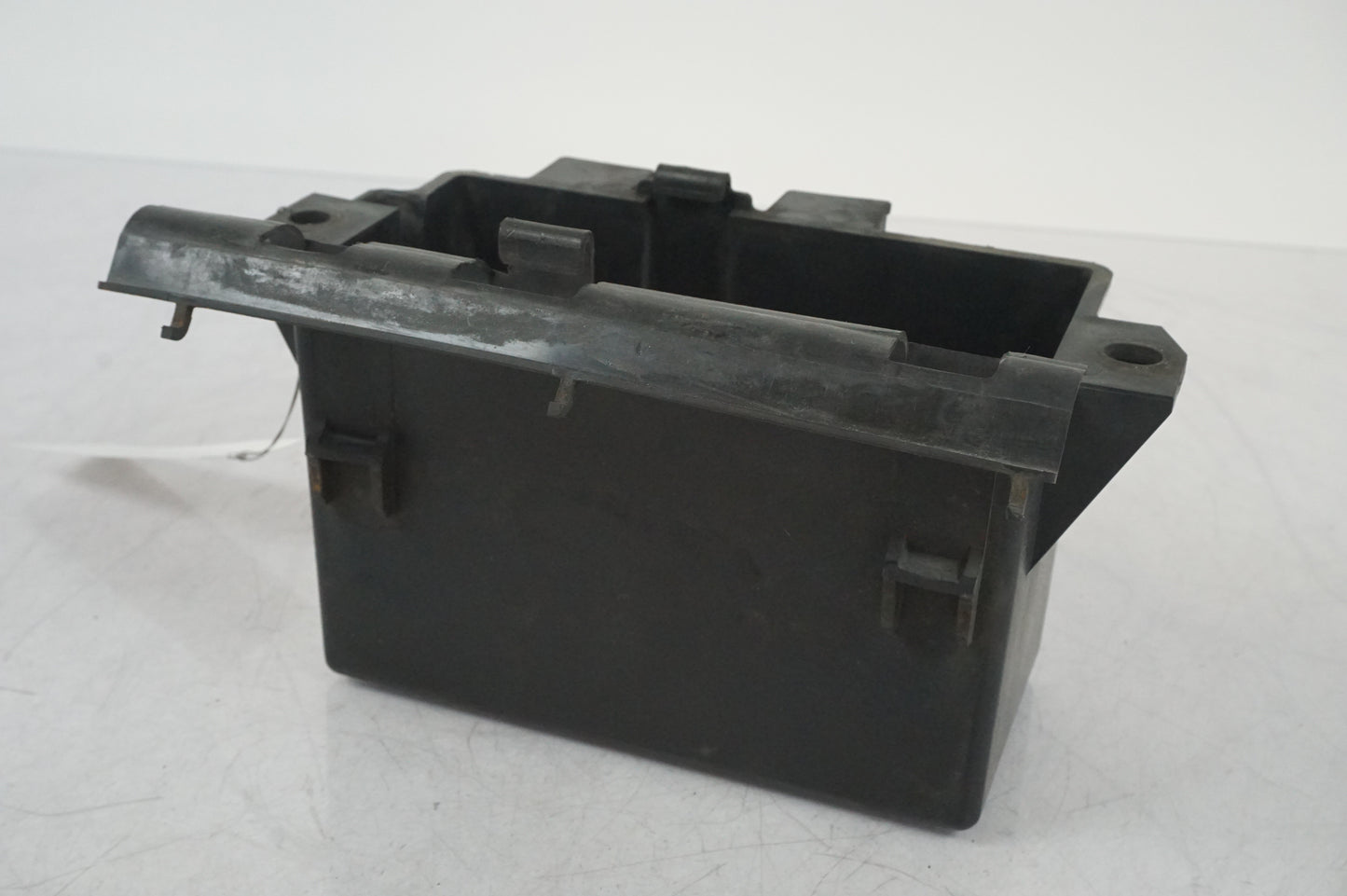 Batterihållare