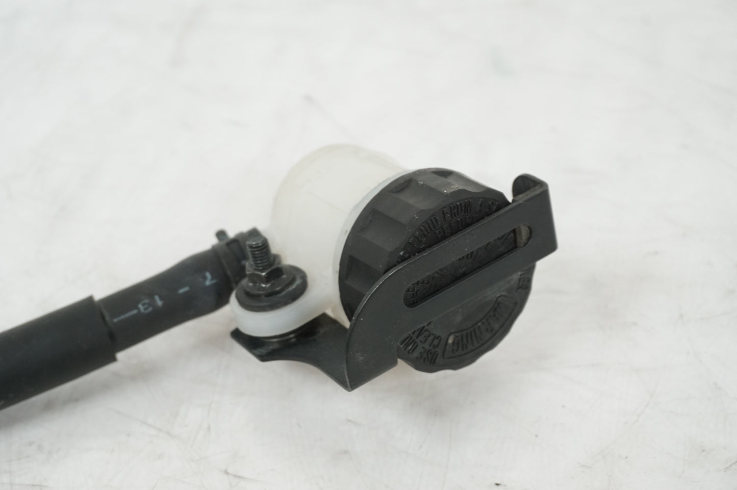 Brake master cylinder