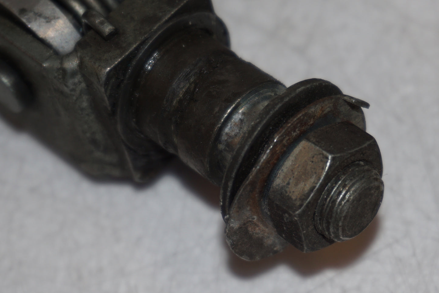 Extrabild4 på Fotpinne från en Suzuki GSX-R 1100 -1992 motorcykel.