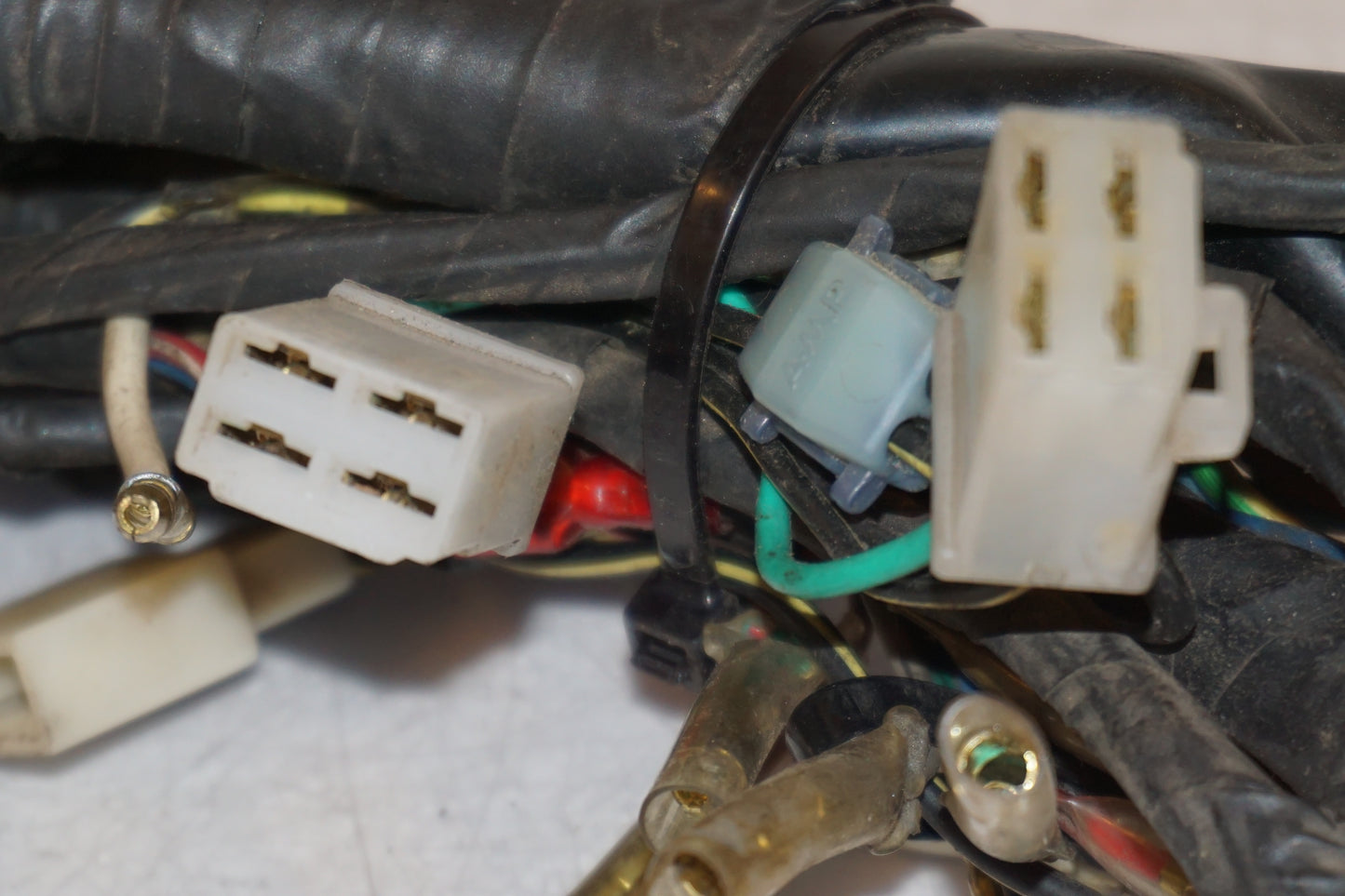 Extrabild3 på Kabelstam från en Kawasaki Z 750 80-tal -1982 motorcykel.