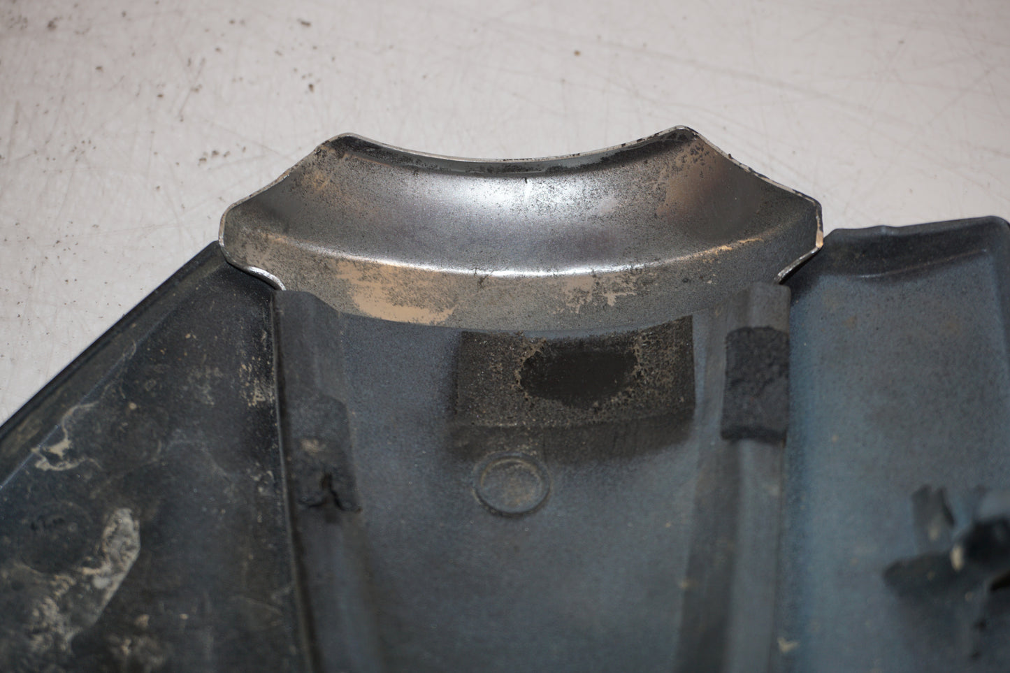 Extrabild5 på Sidopanel från en Yamaha XJR 1300 -2002 motorcykel.