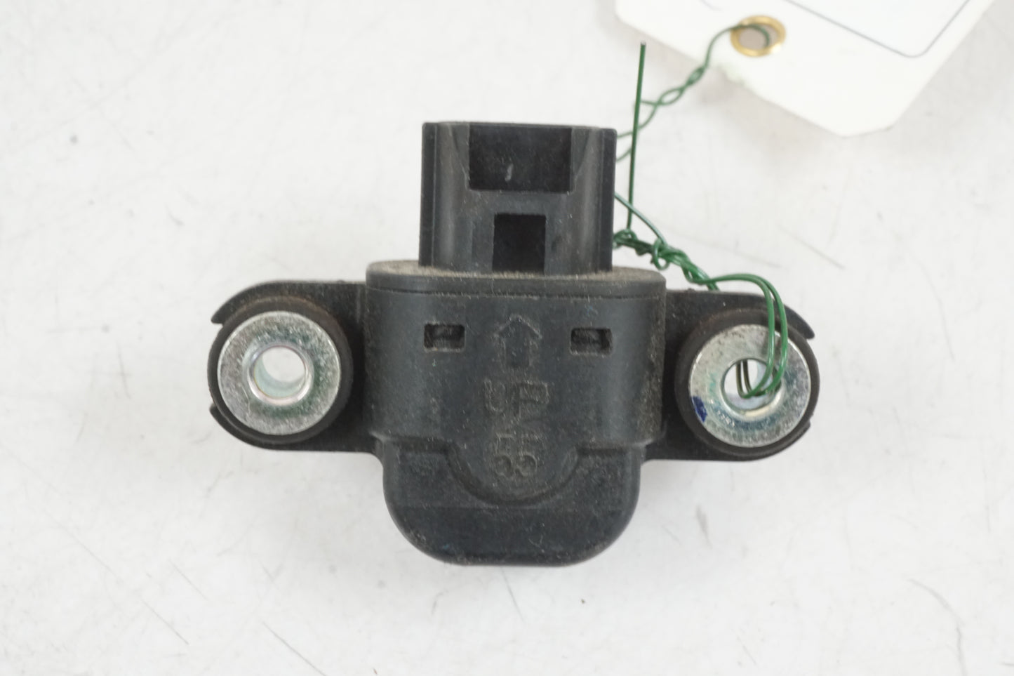 Höger sida på Tilt Sensor från en Honda ANF 125 -2009 motorcykel.