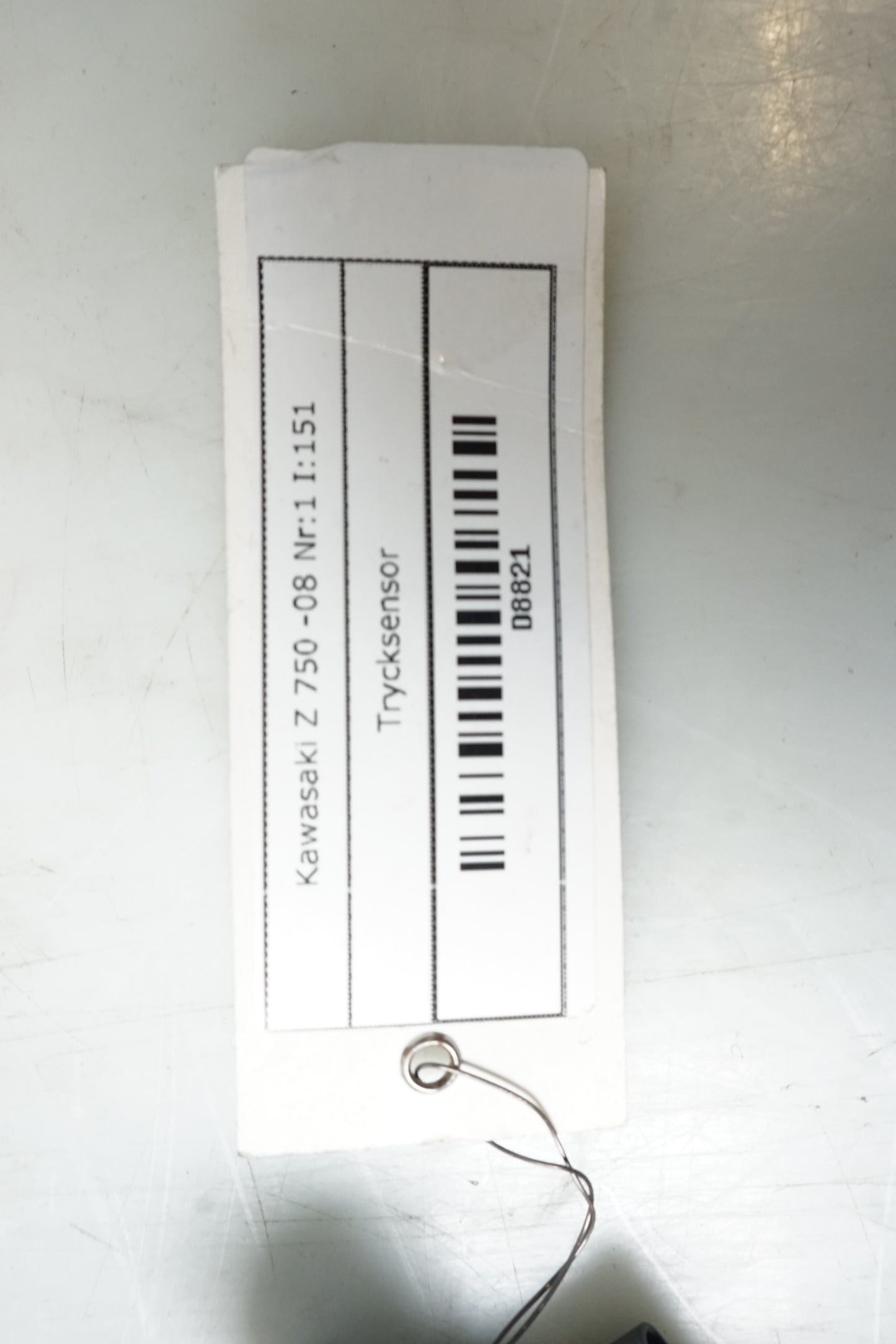 Höger sida pÄ Trycksensor frÄn en Kawasaki Z 750 -2008 motorcykel.