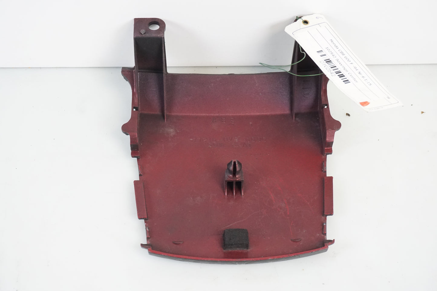 Snett nerifrån på Bakvinge från en Honda CBR 600 -1994 motorcykel.