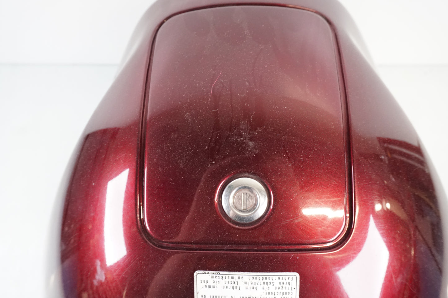 Extrabild2 på Bensintankskåpa från en Honda ST 1100 -1999 motorcykel.