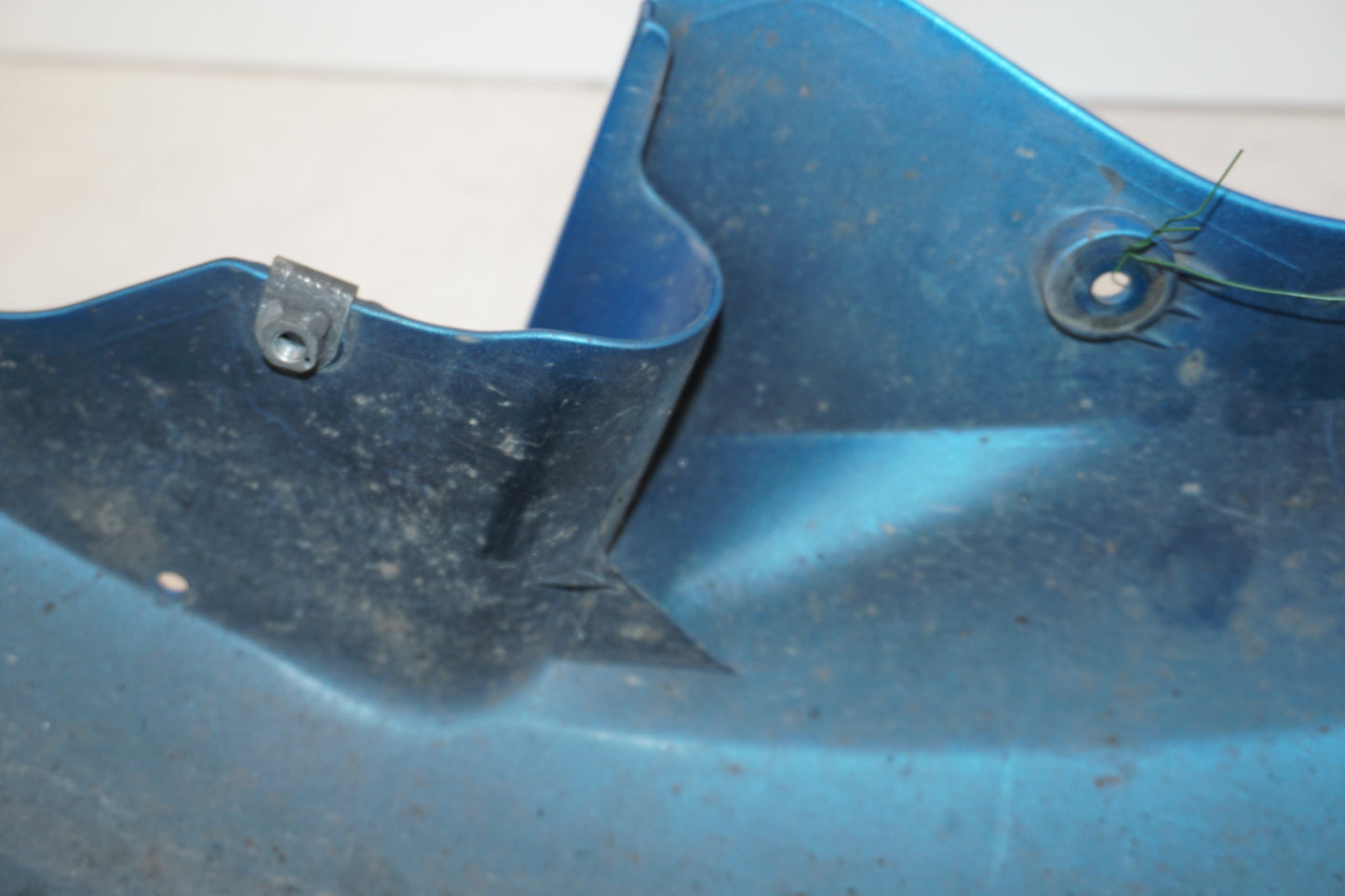 Extrabild5 på Framskärm från en Kawasaki ZZR 1200 -2002 motorcykel.