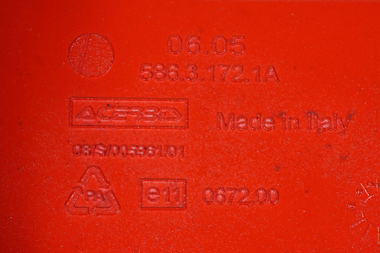 Extrabild6 på Bensintank från en Ducati Streetfighter 1098 -2010 motorcykel.