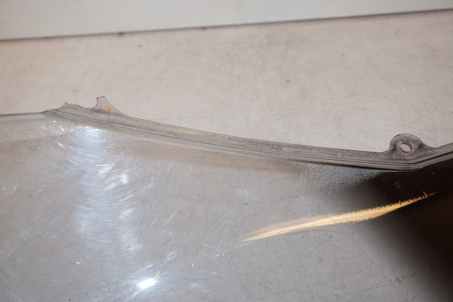 Extrabild4 pÄ Vindruta frÄn en Kawasaki ZR-X 1200 S -2001 motorcykel.