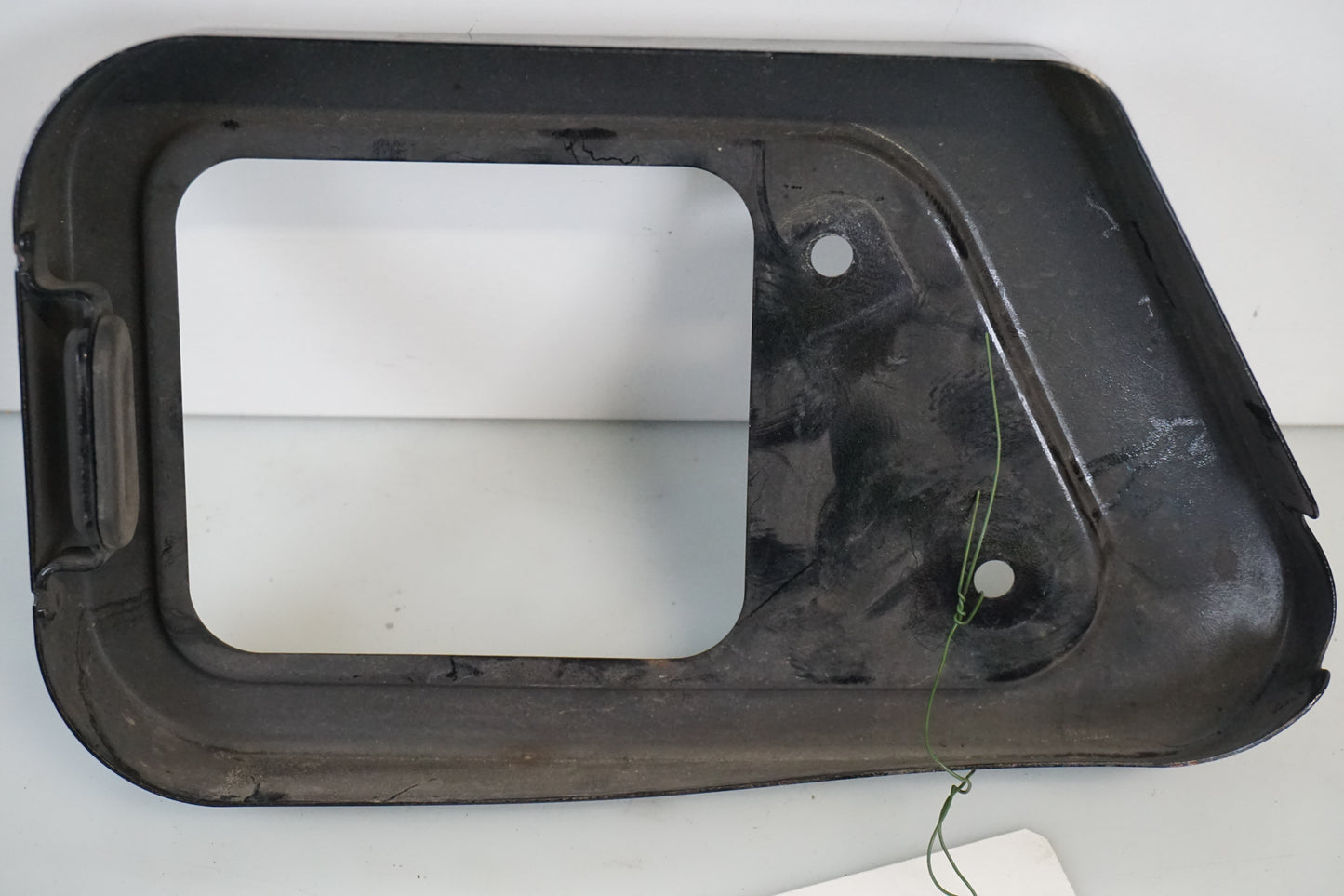 Snett nerifrån på Sidopanel från en Kawasaki VN 1500 -1999 motorcykel.