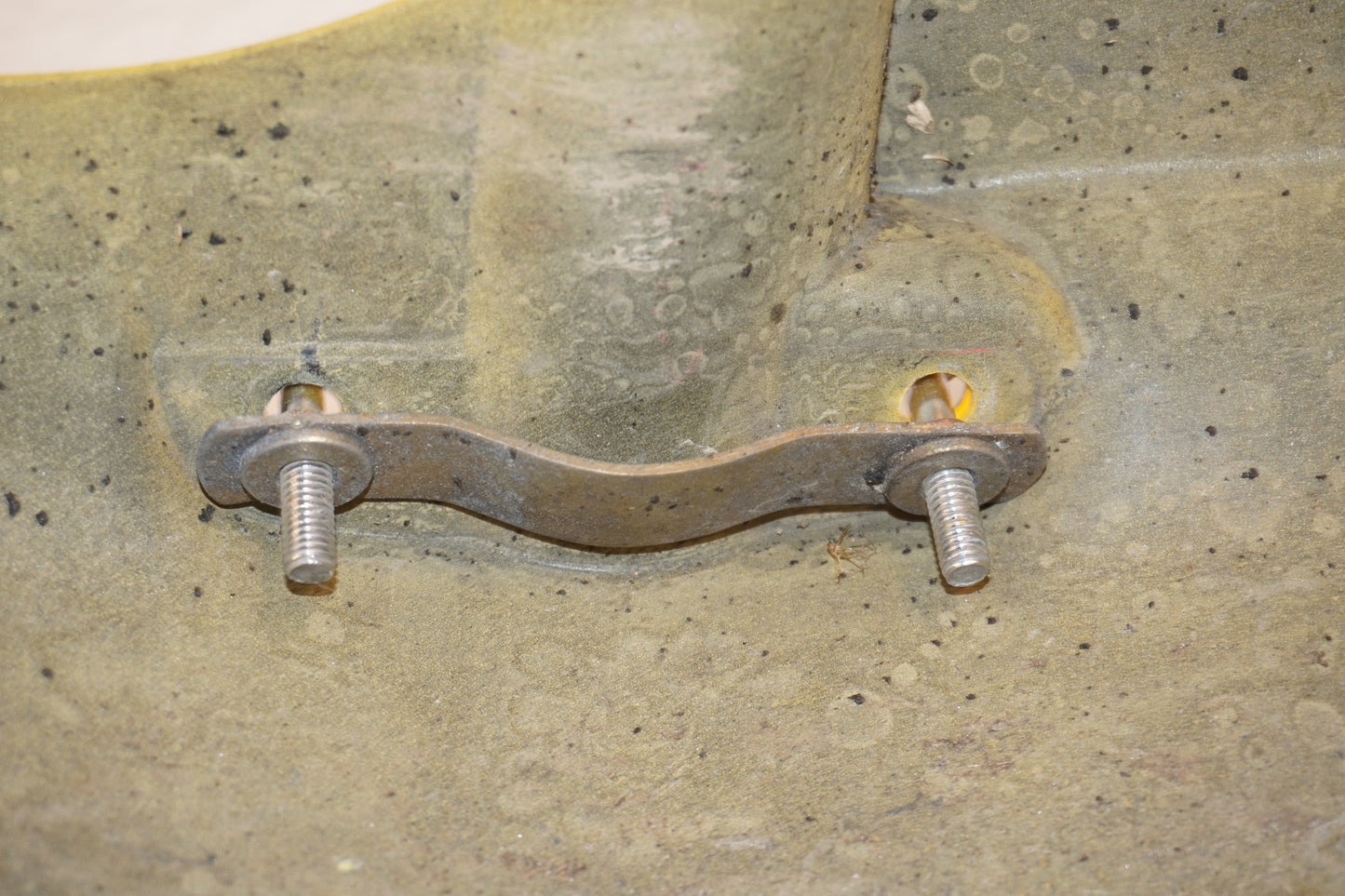 Extrabild4 på Framskärm från en Suzuki SV 650 -1999 motorcykel.