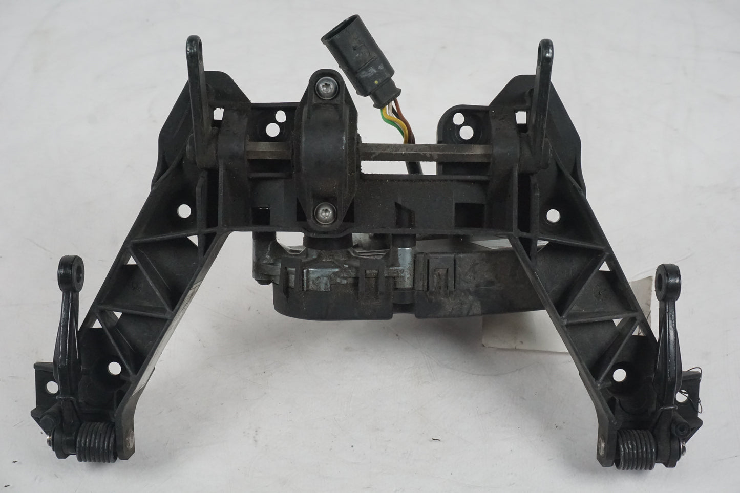 Extrabild3 på Vindrutemotor från en BMW R 1200 RT -2008 motorcykel.