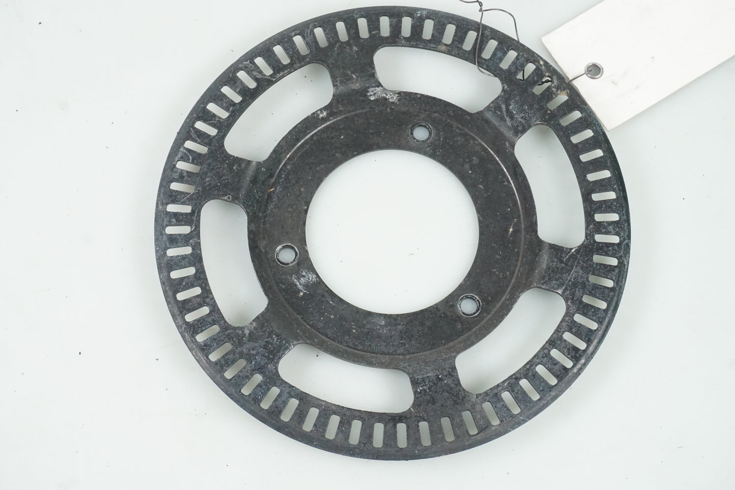 Vänster sida på ABS krans från en Honda CTX 1300 -2014 motorcykel.