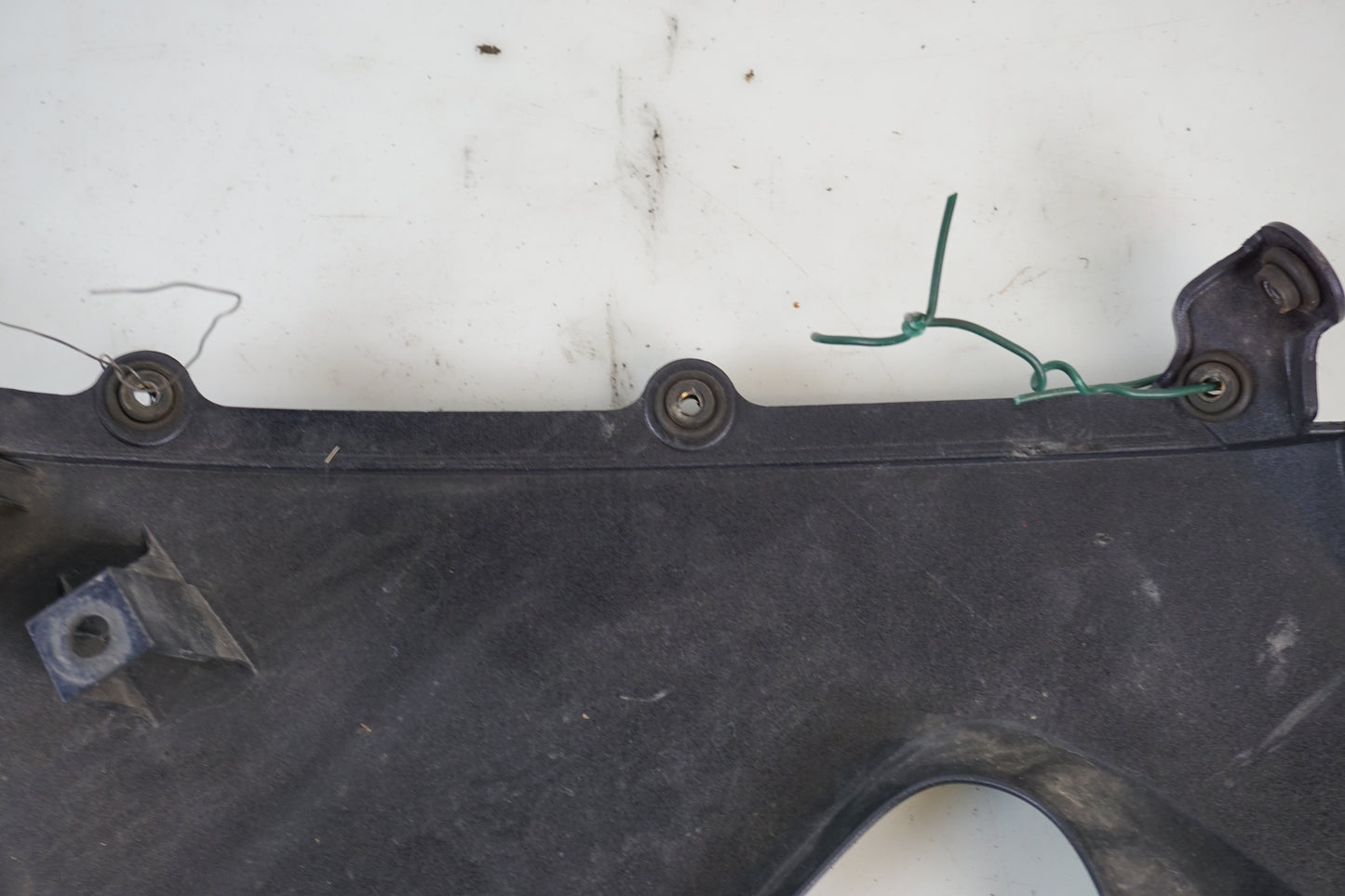 Extrabild3 på Sidkåpa från en Honda CBR 900 RR -2000 motorcykel.