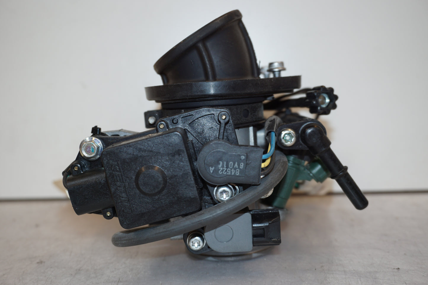 Extrabild1 på Insprutbrygga från en Kawasaki ER-6F -2007 motorcykel.