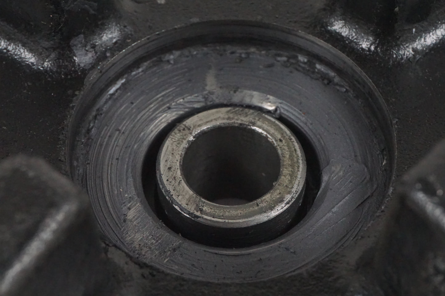 Extrabild3 på Drivfäste från en Honda CTX 1300 -2014 motorcykel.