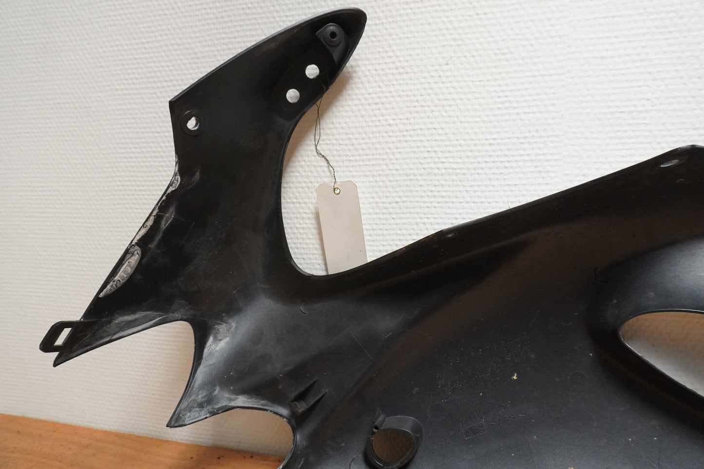 Snett uppifrån på Sidkåpa från en Suzuki SV 650 -2002 motorcykel.