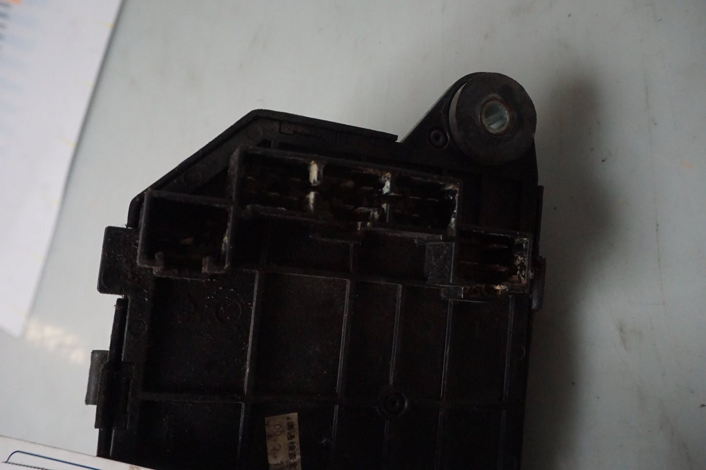 Sicherungs- und Relaisbox