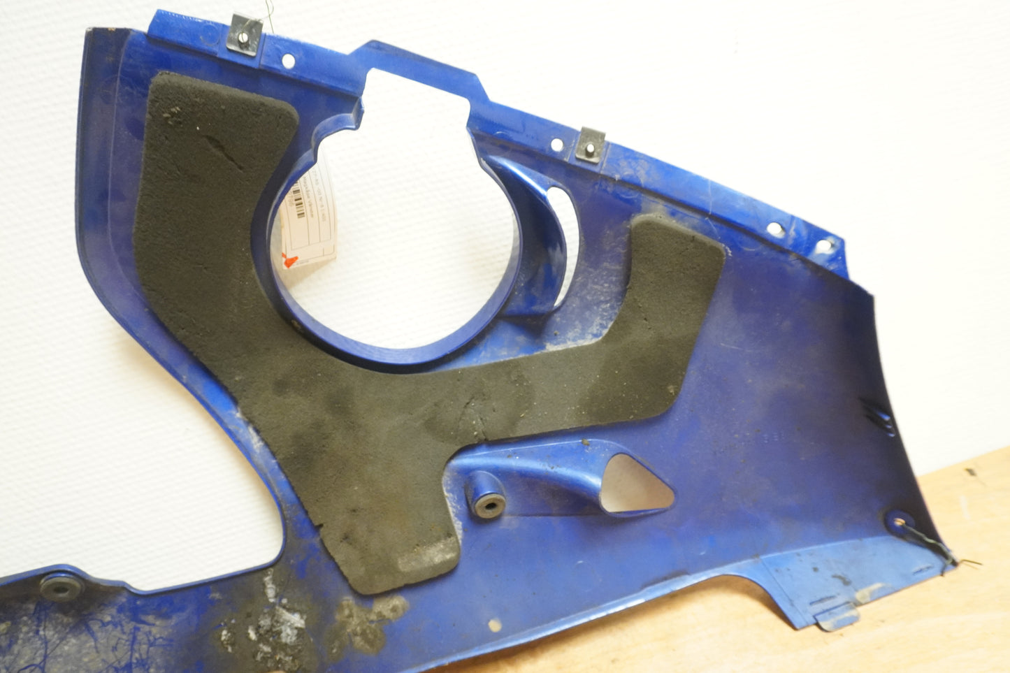 Extrabild5 på Magkåpa från en Yamaha YZF R6 -2000 motorcykel.