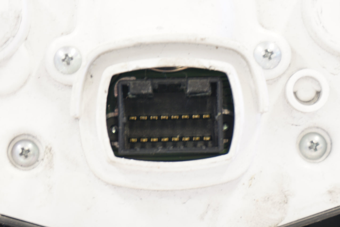 Extrabild1 på Instrumentpanel från en Triumph Sprint ST -2005 motorcykel.