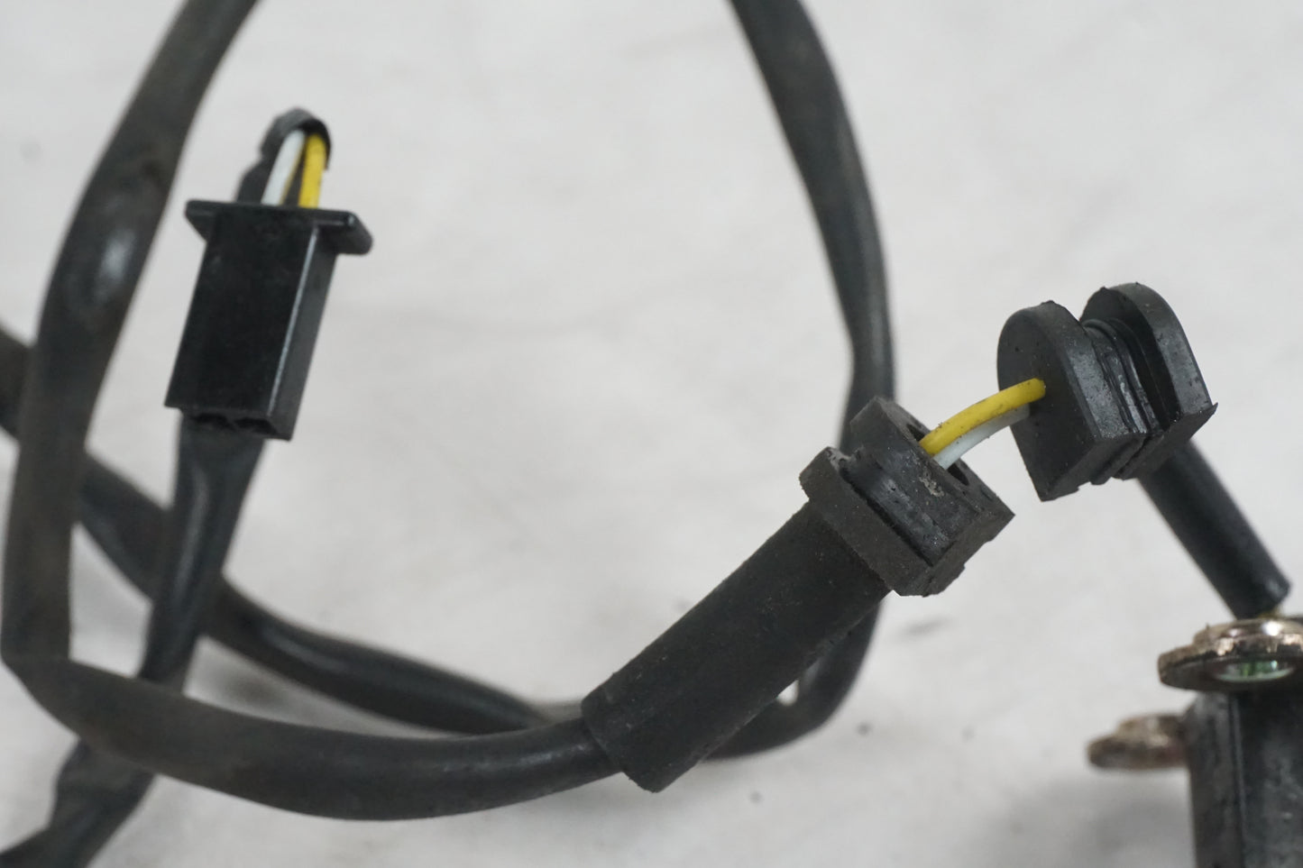 Vänster sida på Tändpickup från en Honda XL 600 V -1997 motorcykel.