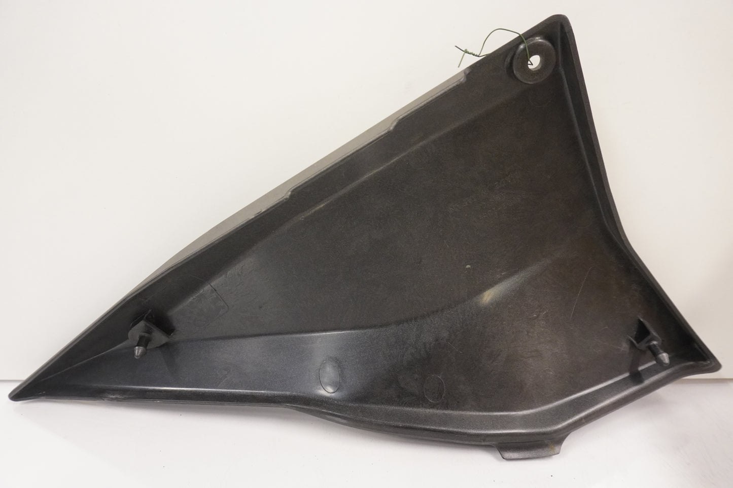 Baksidan på Sidopanel från en Kawasaki Z 1000 -2003 motorcykel.