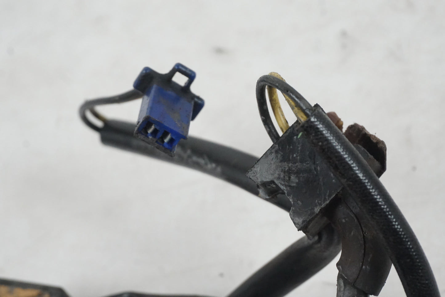 Snett uppifrån på Tändpickup från en Kawasaki VN 800 -1995 motorcykel.