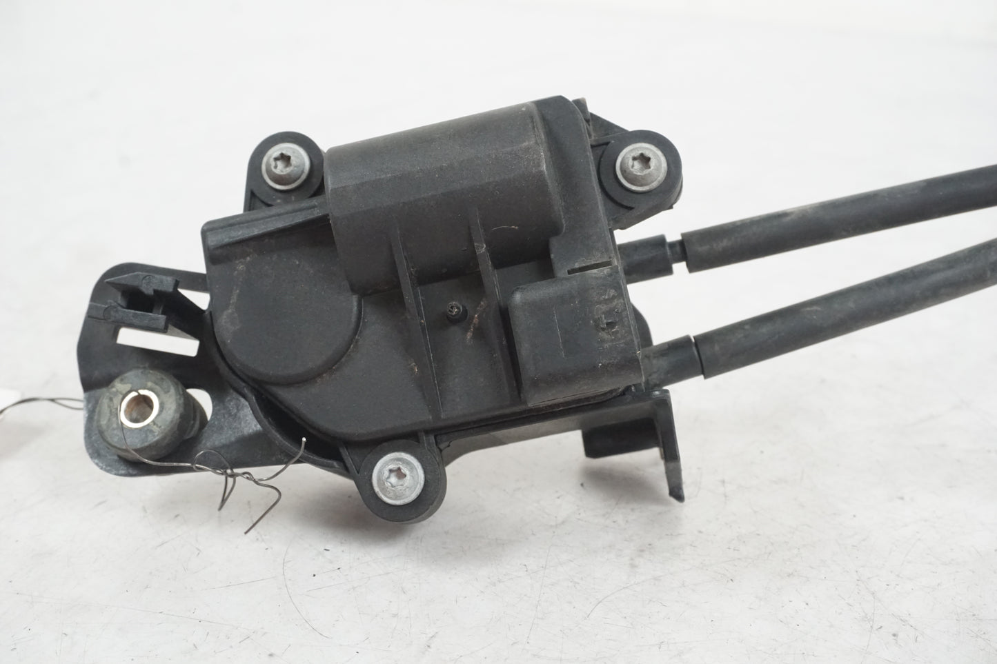 Snett uppifrån på Avgasspjällmotor från en BMW R 1200 RS -2015 motorcykel.