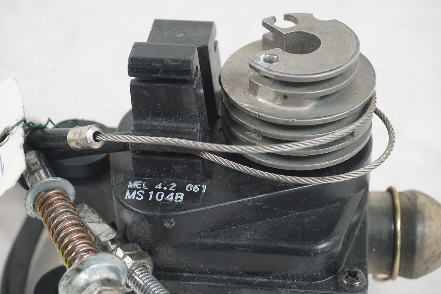 Snett nerifrån på Avgasspjällmotor från en Honda CBR 1000 RR -2004 motorcykel.