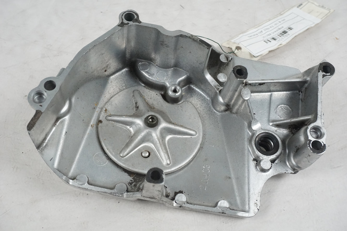 Extrabild1 på Drevkåpa från en Yamaha YZF 1000 R1 -2001 motorcykel.