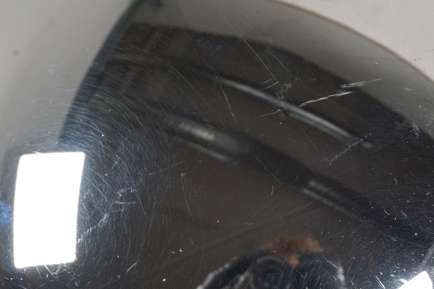 Extrabild2 på Motorkåpa från en Suzuki VL 1500 -1998 motorcykel.