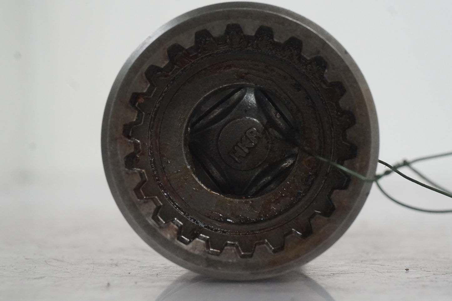 Vänster sida på Kardanaxel från en Kawasaki VN 1500 -1995 motorcykel.