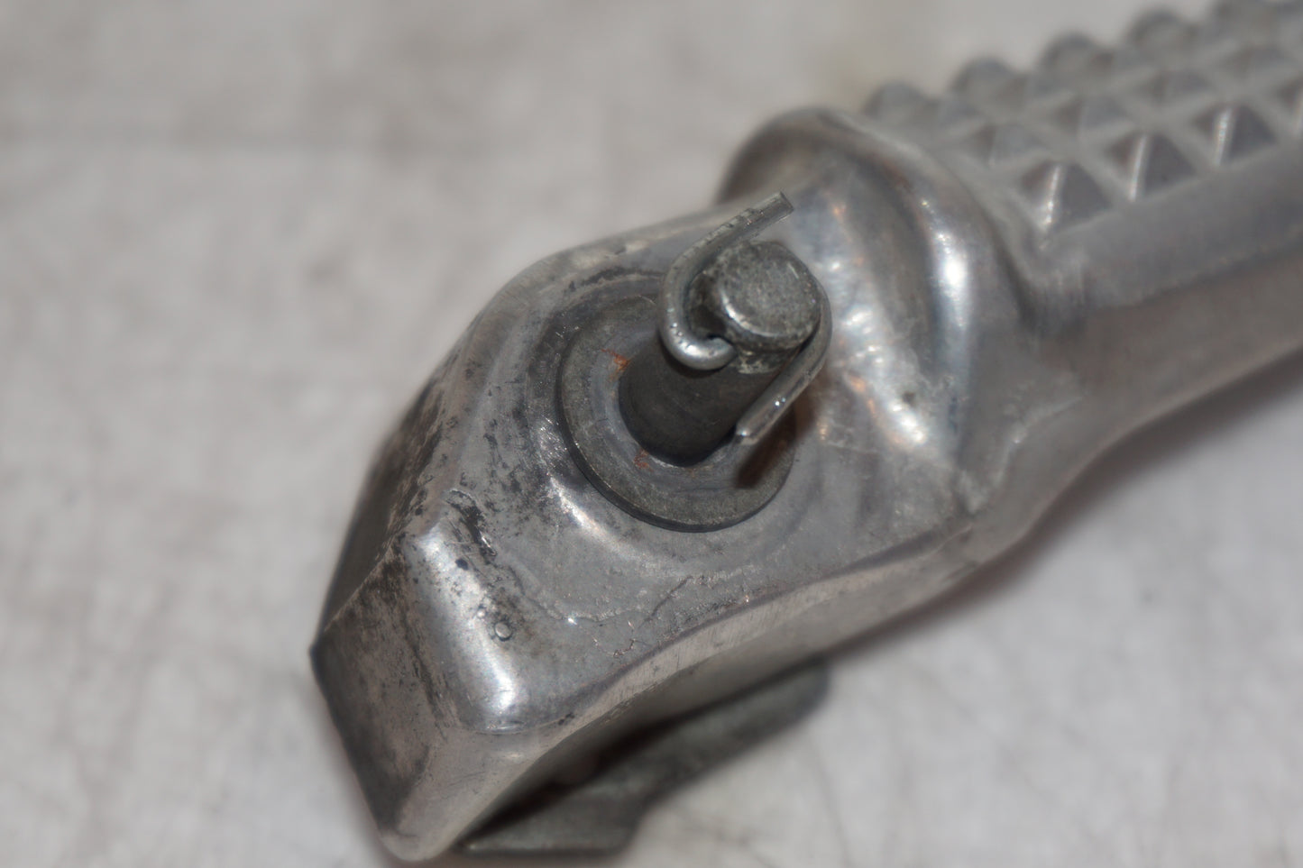 Extrabild1 på Fotpinne från en Honda CBR 1100 XX -2001 motorcykel.