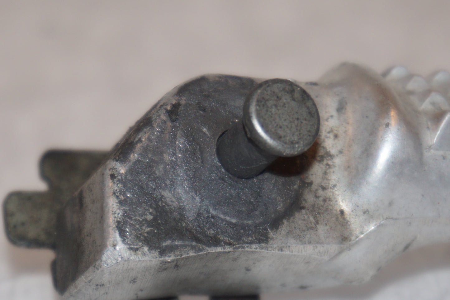 Extrabild1 på Fotpinne från en Honda CBR 600 -1998 motorcykel.