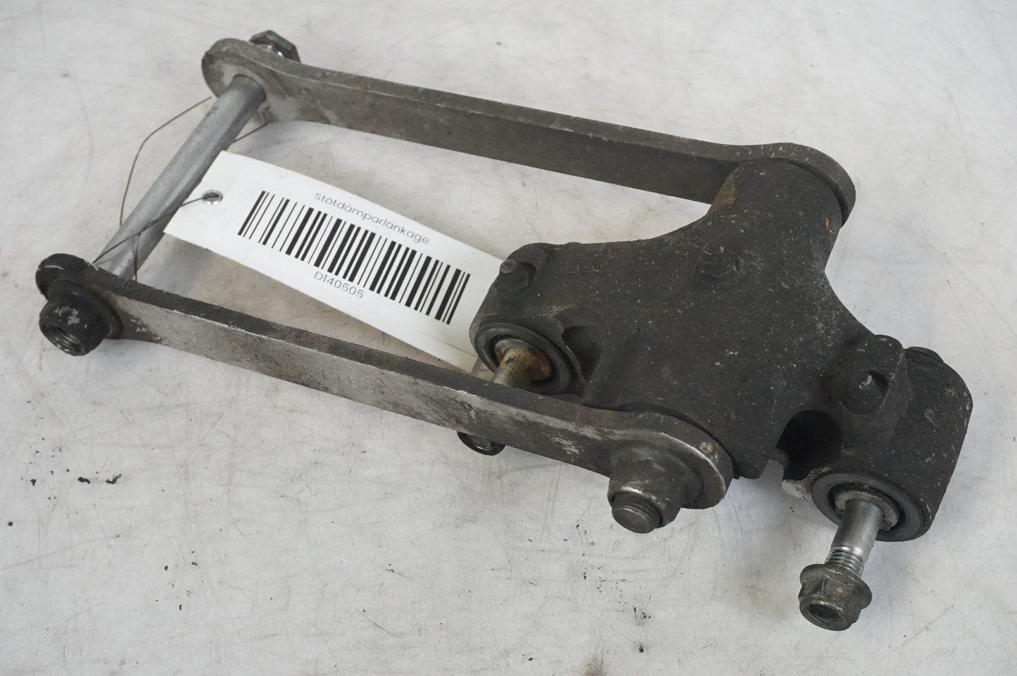 collegamento dell'ammortizzatore