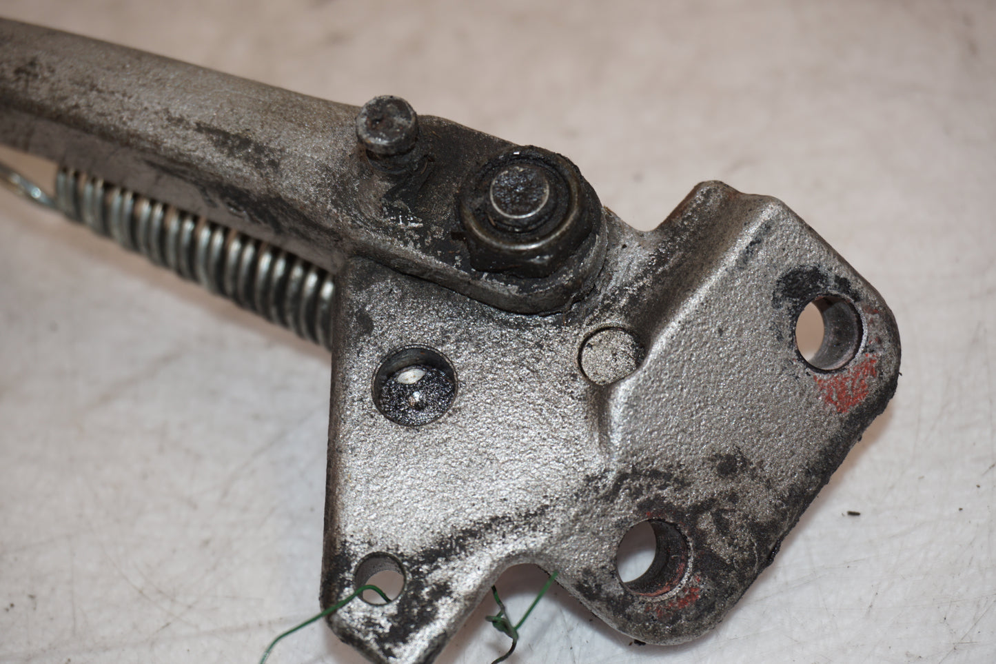 Extrabild2 på Sidostöd från en Kawasaki ZZR 1200 -2002 motorcykel.