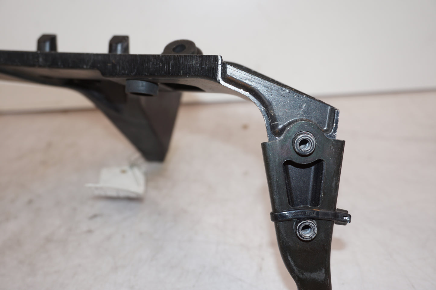 Extrabild1 på Toppkåpstag från en Honda CBR 600 RR -2003 motorcykel.