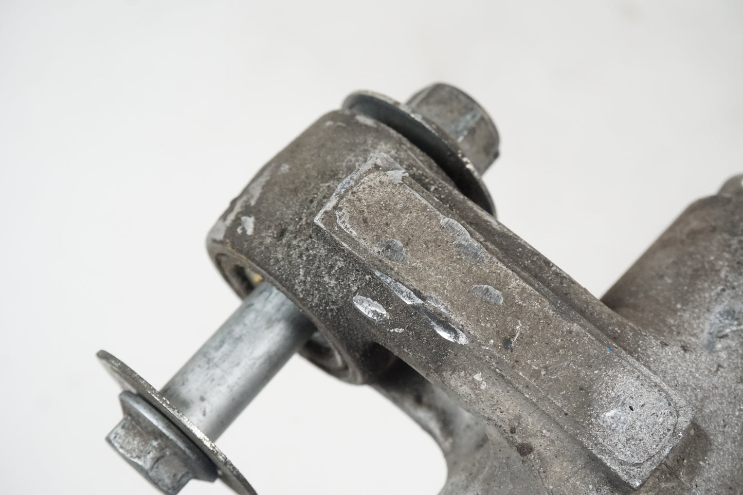 Stötdämparlänkage