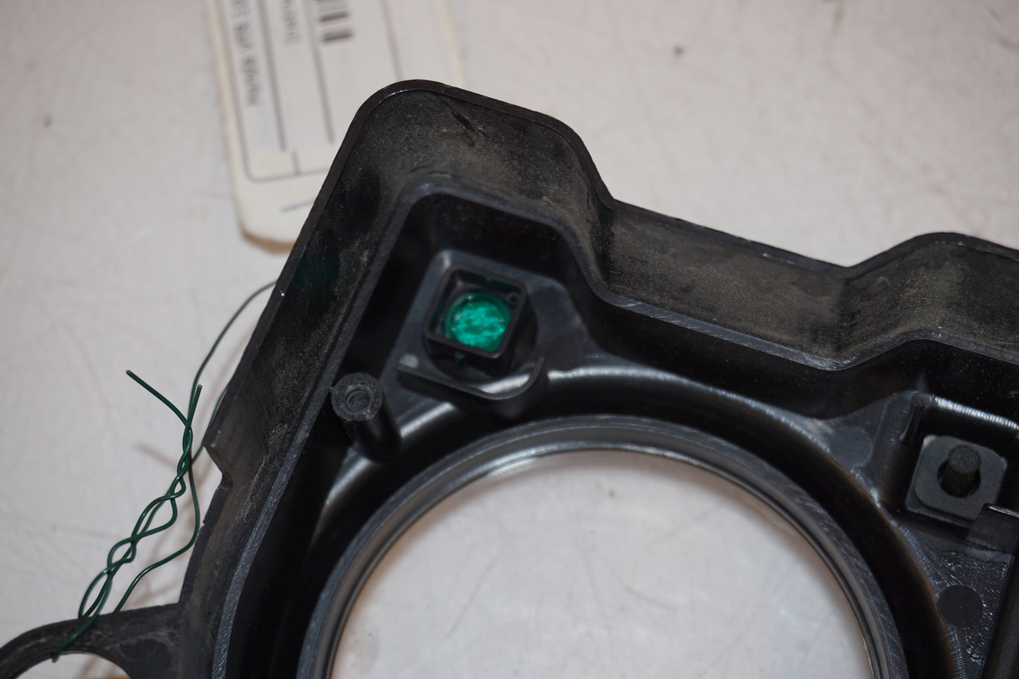 Extrabild3 på Instrumentfront från en Honda VTR 1000 F -1998 motorcykel.