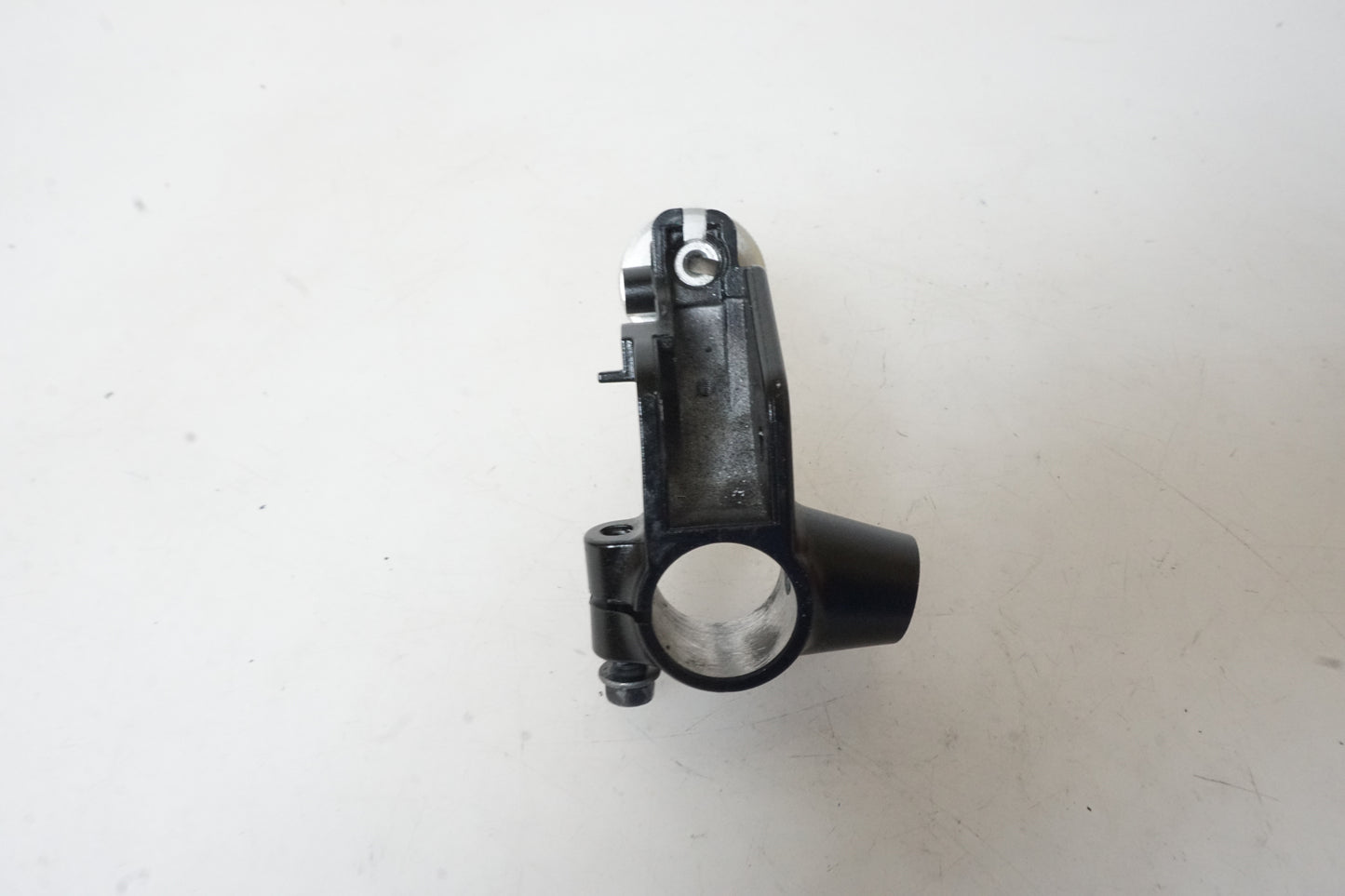 Crochet de connexion