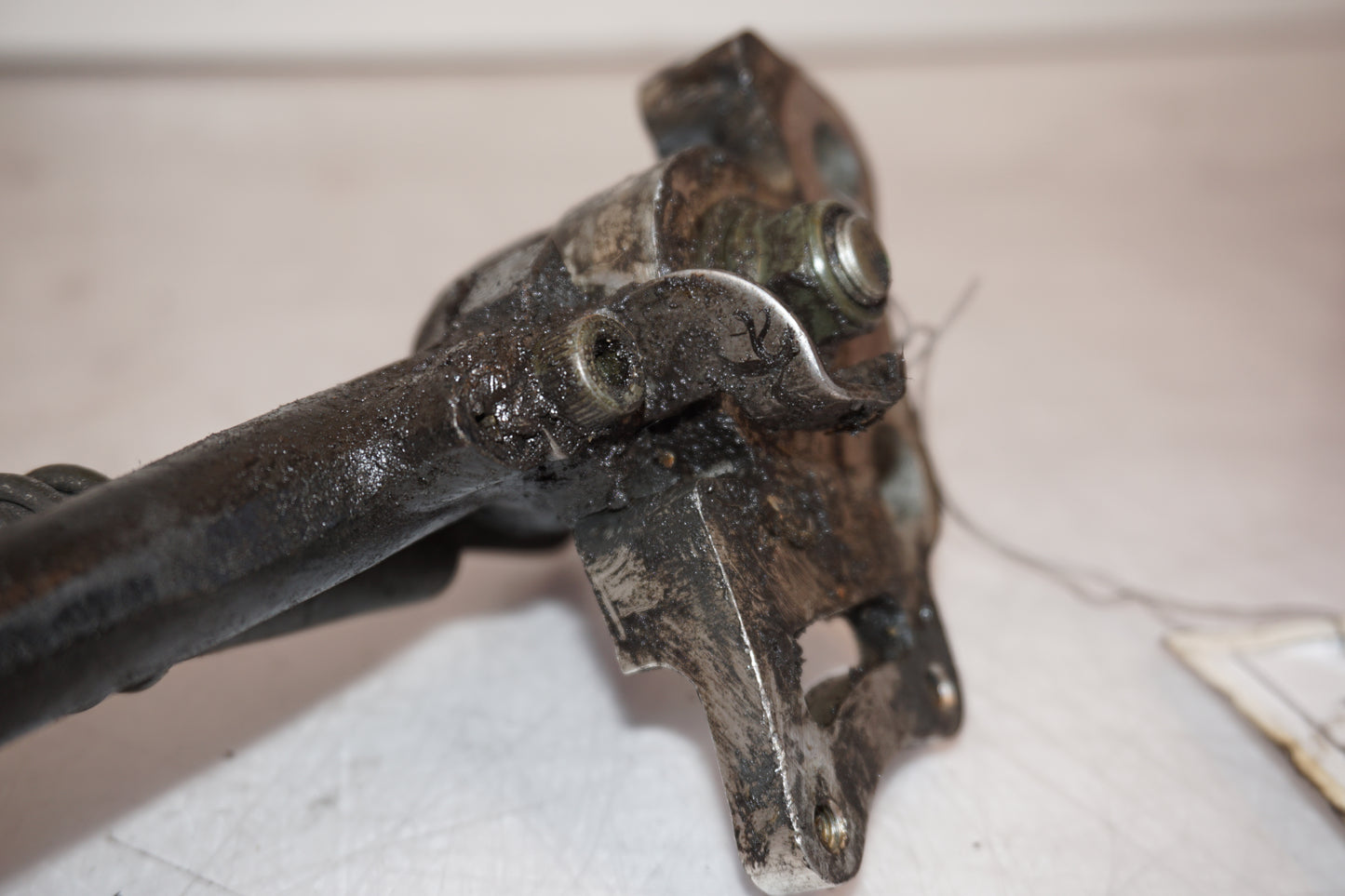 Extrabild1 på Sidostöd från en Yamaha YZF 1000 R1 -1999 motorcykel.