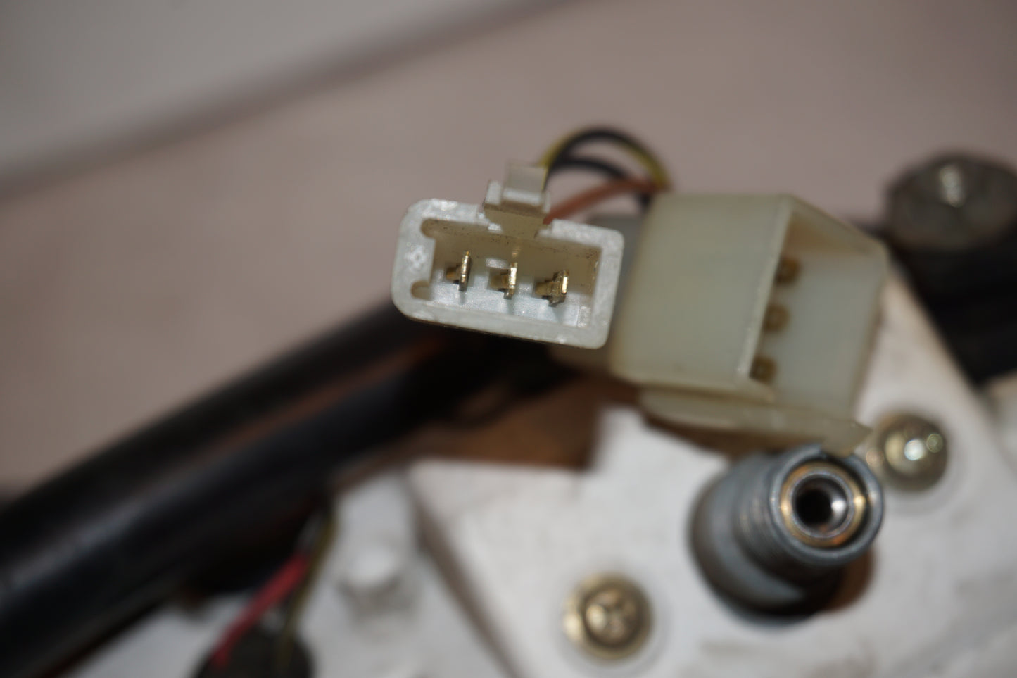 Extrabild5 på Instrumentpanel från en Kawasaki ZZR 1100 -1992 motorcykel.