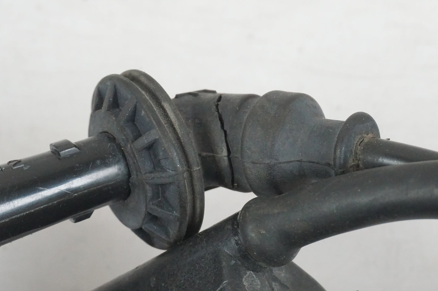 Höger sida på Tändspole från en Suzuki SV 1000 -2004 motorcykel.