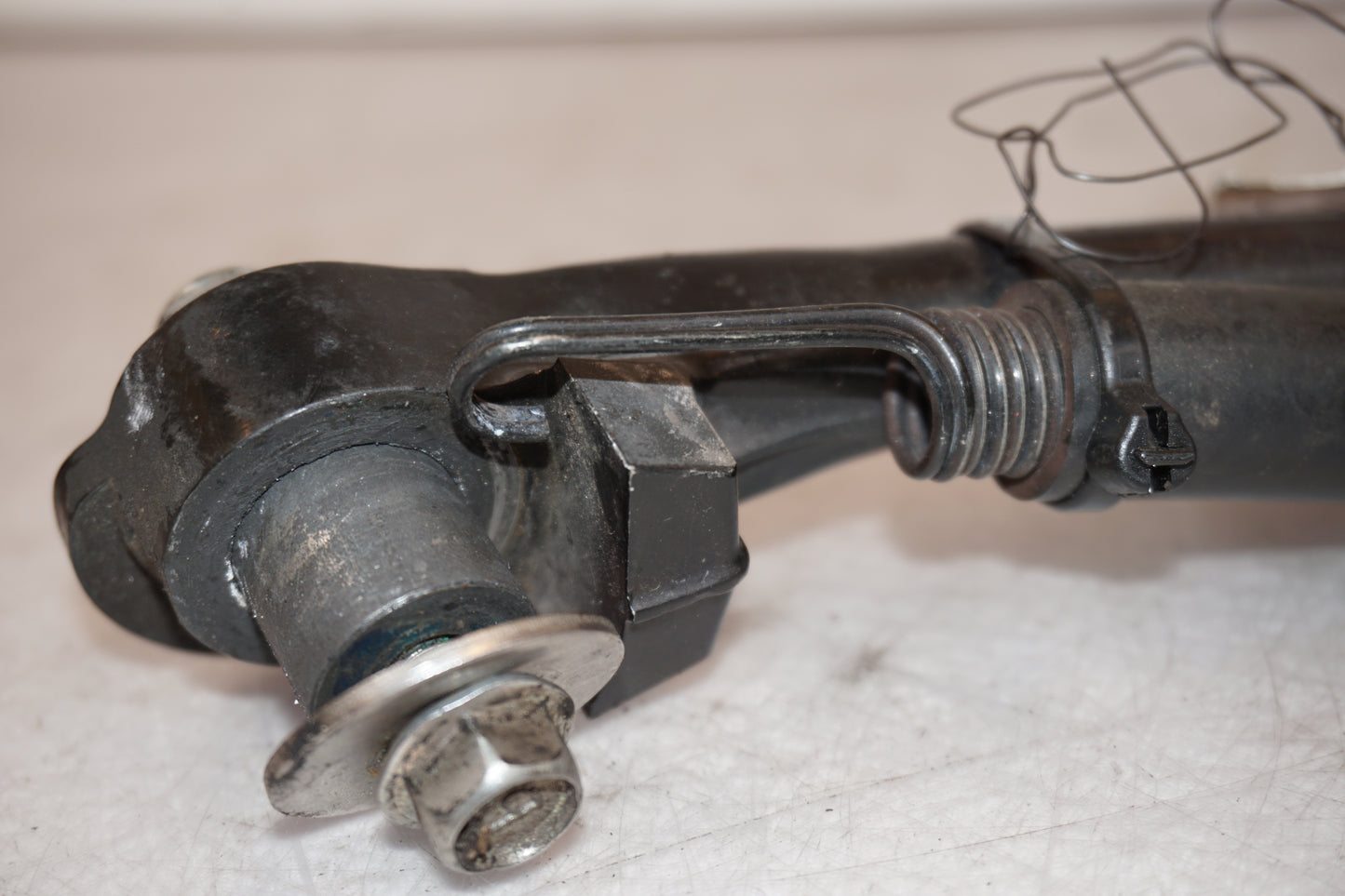 Extrabild1 på Sidostöd från en Yamaha YZF R6 -2011 motorcykel.