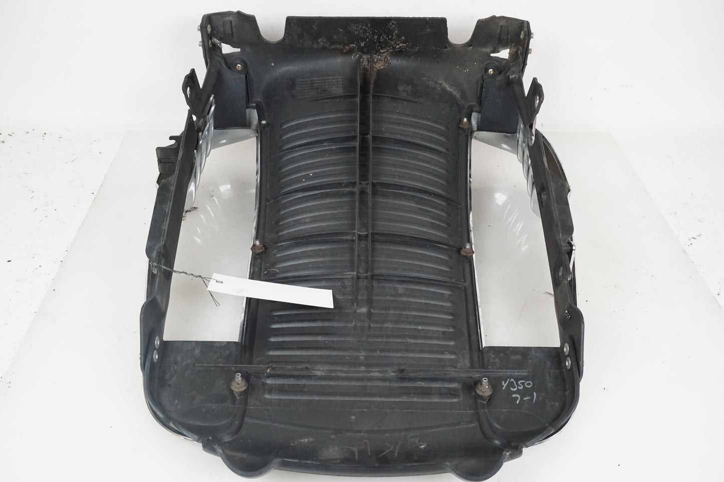 Capot de refroidissement à eau