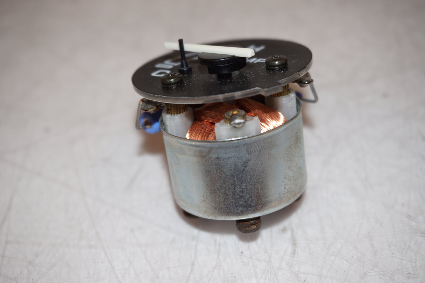 Extrabild1 på Temperaturmätare från en Honda XRV 750 -1993 motorcykel.