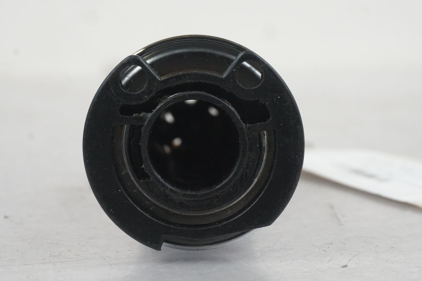 Snett uppifrån på Handtag från en BMW R 850 C -1999 motorcykel.