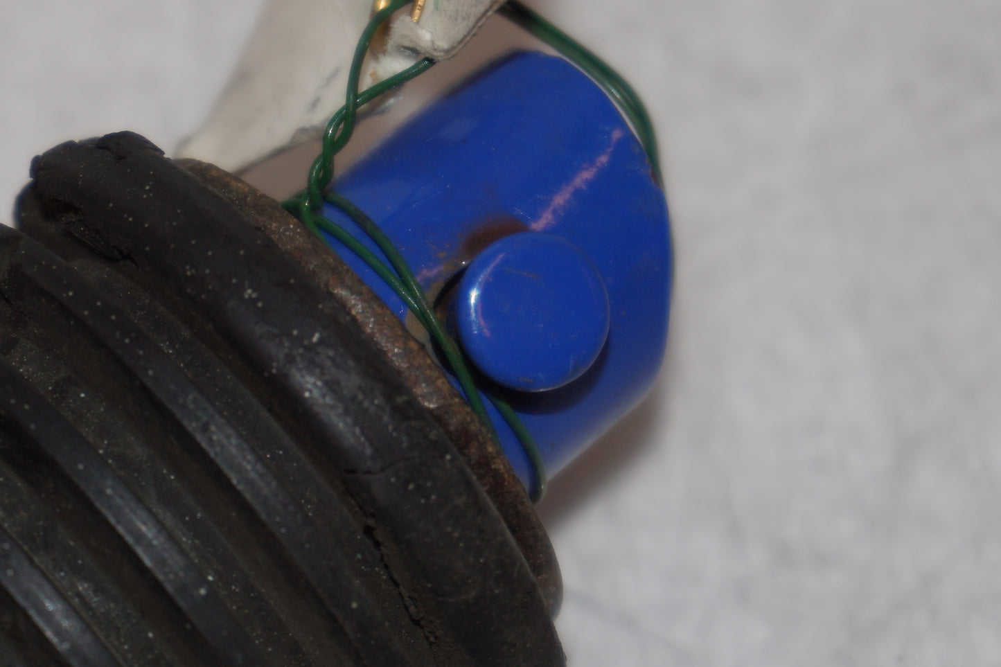 Snett uppifrån på Fotpinne från en Suzuki DR 750 S -1988 motorcykel.