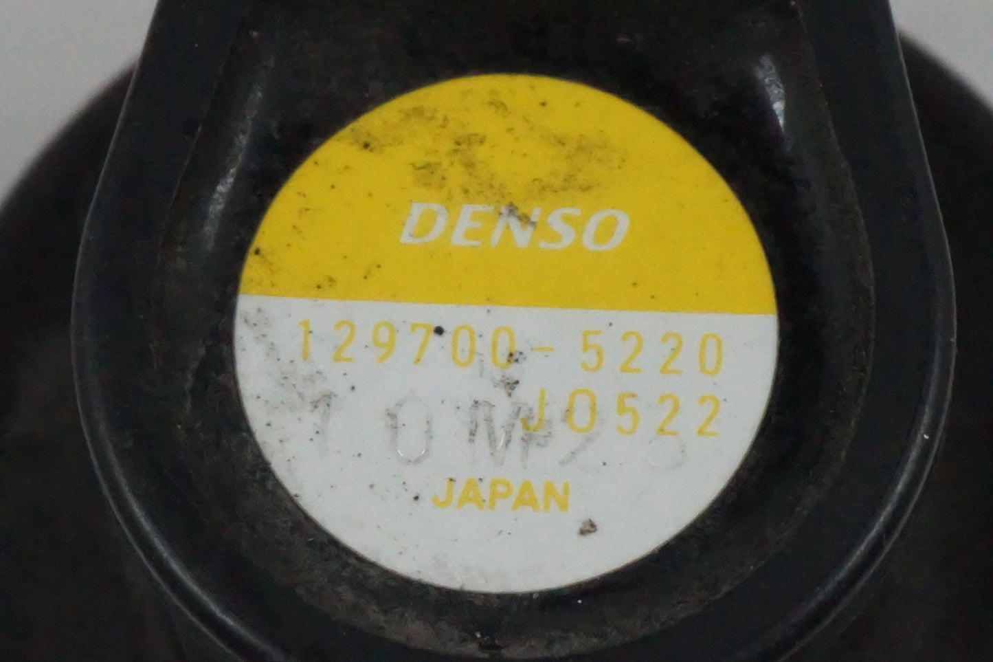 Höger sida på Tändspole från en Triumph Speed Triple -2011 motorcykel.